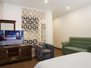 Hanoi Maro Hotel