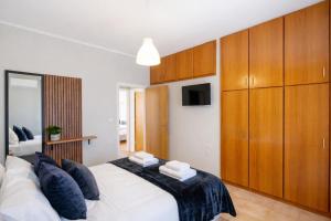 ANGELOS RESIDENCE - Spacious Holiday House in Rhodes - Families & Groups