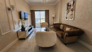 Sleek 2BR Apartment by the Sea in JBR
