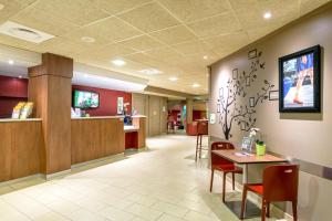 Hotels Campanile Toulouse Purpan : photos des chambres