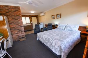 Hills of Gold Motel at Nundle