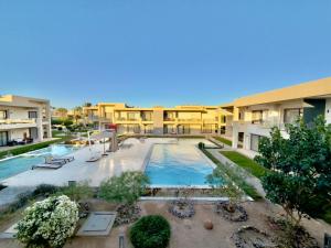 Modern 2 Bedrooms in G-cribs El Gouna