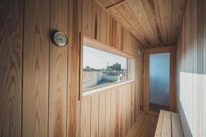 屋上サウナ付き一棟貸し AKIYAto Marugame Montmartre 香川県丸亀市 最大7名