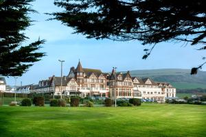 The Woolacombe Bay Hotel - 4-star hotels in Woolacombe