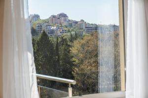 Medius Park Apartment