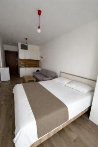 L&D Apartments