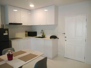 Patong Beach 1 Bedroom Apartment