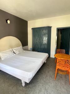 Green forest BnB and cafe