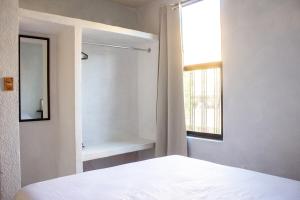 Bohemian Apartment in Zihuatanejo Pet Friendly