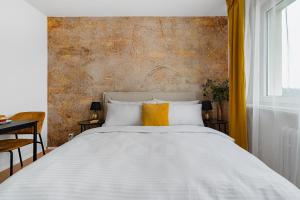 Meet Mendel Boutique Apartment #48 by goodnite cz