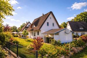 E8 Reetdach Ferienhaus Ostseebad Rerik