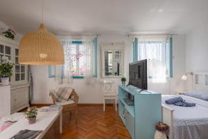 Charming Apartment Marina - Happy Rentals