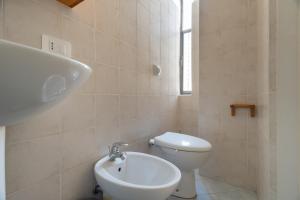 GuestHost - Comfy Studio X2 in Navigli District