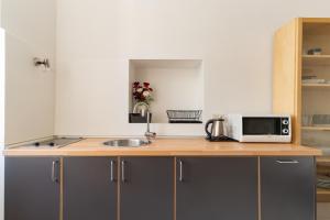 GuestHost - Comfy Studio X2 in Navigli District