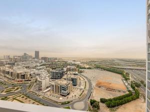 Upbeat 1BR in Arjan