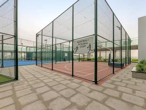 Upbeat 1BR in Arjan