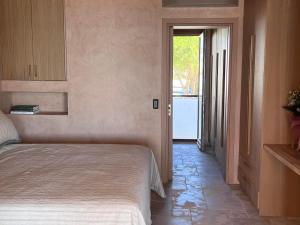 TheSeaTree Apartment Aliki Paros
