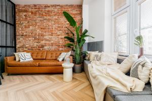 Riverside Old Town Residence - KRK FOR STAY