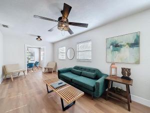 Newly Renovated | Minutes to Riverwalk & Beaches | Tampa Heights