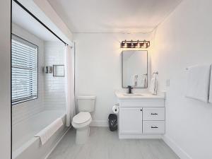 Newly Renovated | Minutes to Riverwalk & Beaches | Tampa Heights