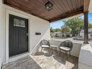 Newly Renovated | Minutes to Riverwalk & Beaches | Tampa Heights