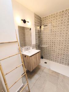 Marinas Sol - Tu hogar con jardín privado!