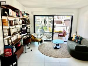 Borely Cool Apart 69 m2 - Terrace and Parking