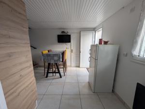logement 1Chambre et 1 clic clac