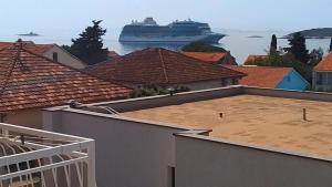 Apartmani Fani 2 min walking from sea