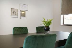 Lovely 2-Bedroom Home in Langley Park, Sleeps 4