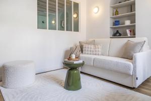 FurtiveStay - Notre-Dame - Huchette