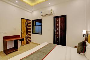 Super Collection O Sector 55 Noida Near Noida Stadium
