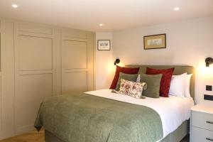 Hikers Retreat - peaceful South Downs escape