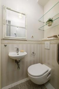 Cozy, bright, old town located, whole apartment