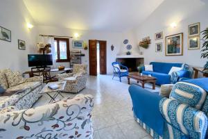 Casa Pavoncella Sarda