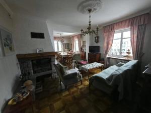 Spacieuse maison à Bitche de 300 m² avec 8 chambres