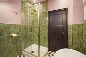Chic Retreat with King Bed in Barnard Castle
