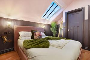 Chic Retreat with King Bed in Barnard Castle
