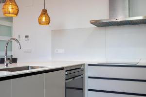 Global Vacacional, Moderno apartamento con piscina en Puerto de Sagunto