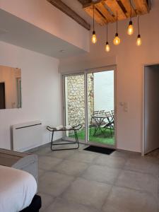 Loft avec terrasse au pied du château