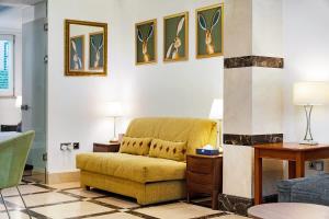 Stylish One Bedroom Home Near Hyde Park