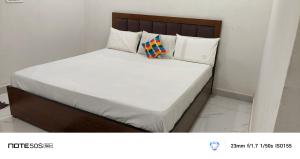 Shree Ji homestay near banke bihari mandir