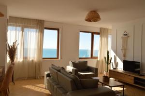 Poserian Endless Blue Sunrise