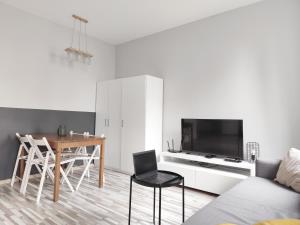 Chill Apartments Warsaw Airport