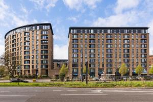 Luxury Garden Apartment Stylish & Spacious