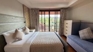 Laguna Village 5 Bedrooms Lake View Pool Villa