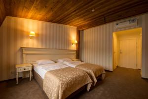 Premier Geneva Hotel