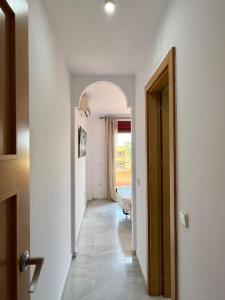 Stunning Holiday Home with Sea View Terrace