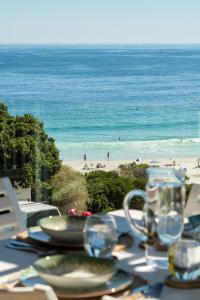 4 Bed Coastal Retreat W Pool Views Llandudno Sands
