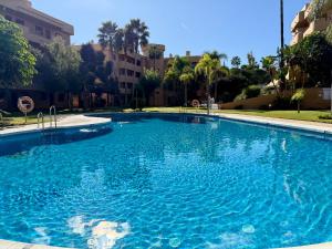 Stunning Holiday Home with Sea View Terrace